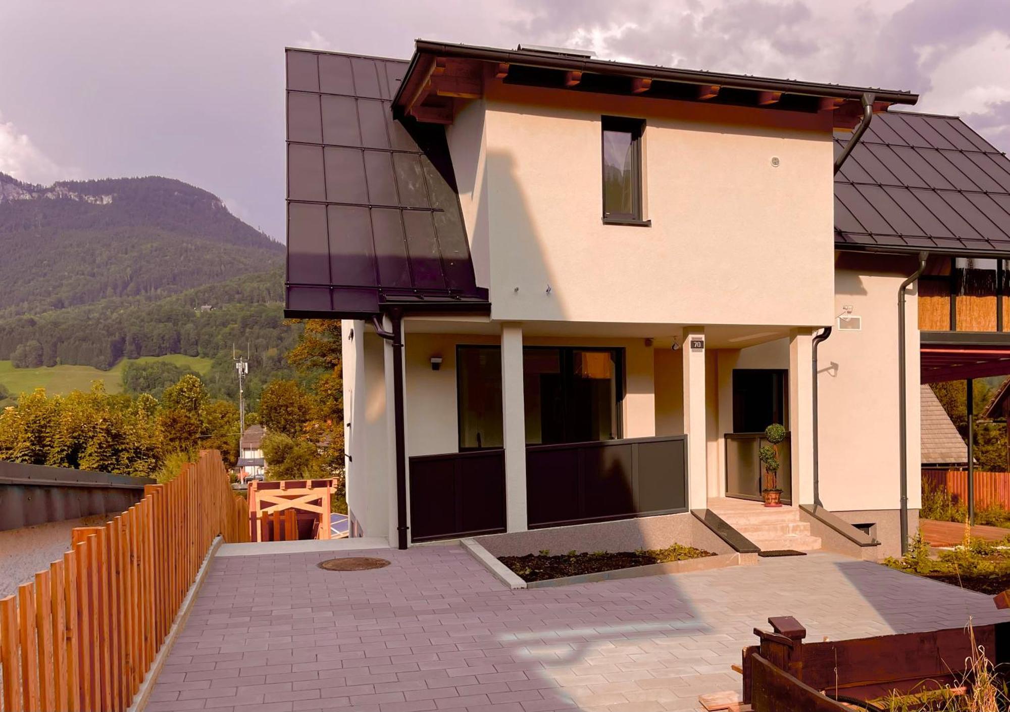 Mitzis Stubn Apartments - Bad Goisern - 24-Hour Self Check-In Dış mekan fotoğraf