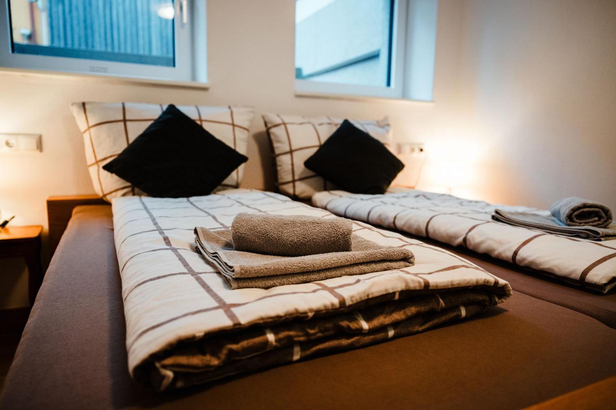 Mitzis Stubn Apartments - Bad Goisern - 24-Hour Self Check-In Dış mekan fotoğraf